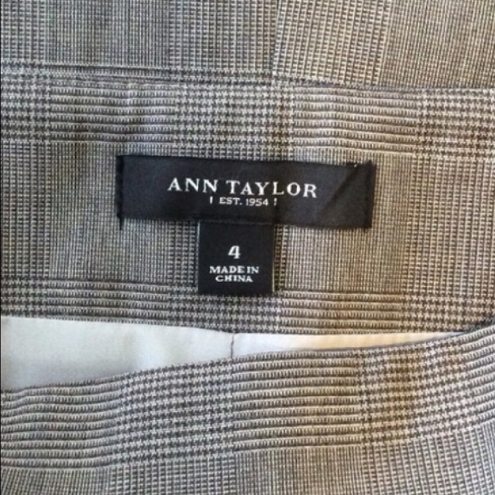 Ann Taylor Houndstooth Skirt 4 - Picture 6 of 8