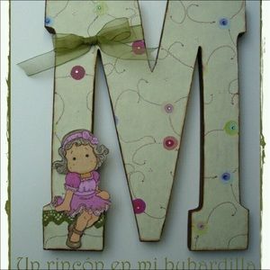 Meet your Posher, Dora