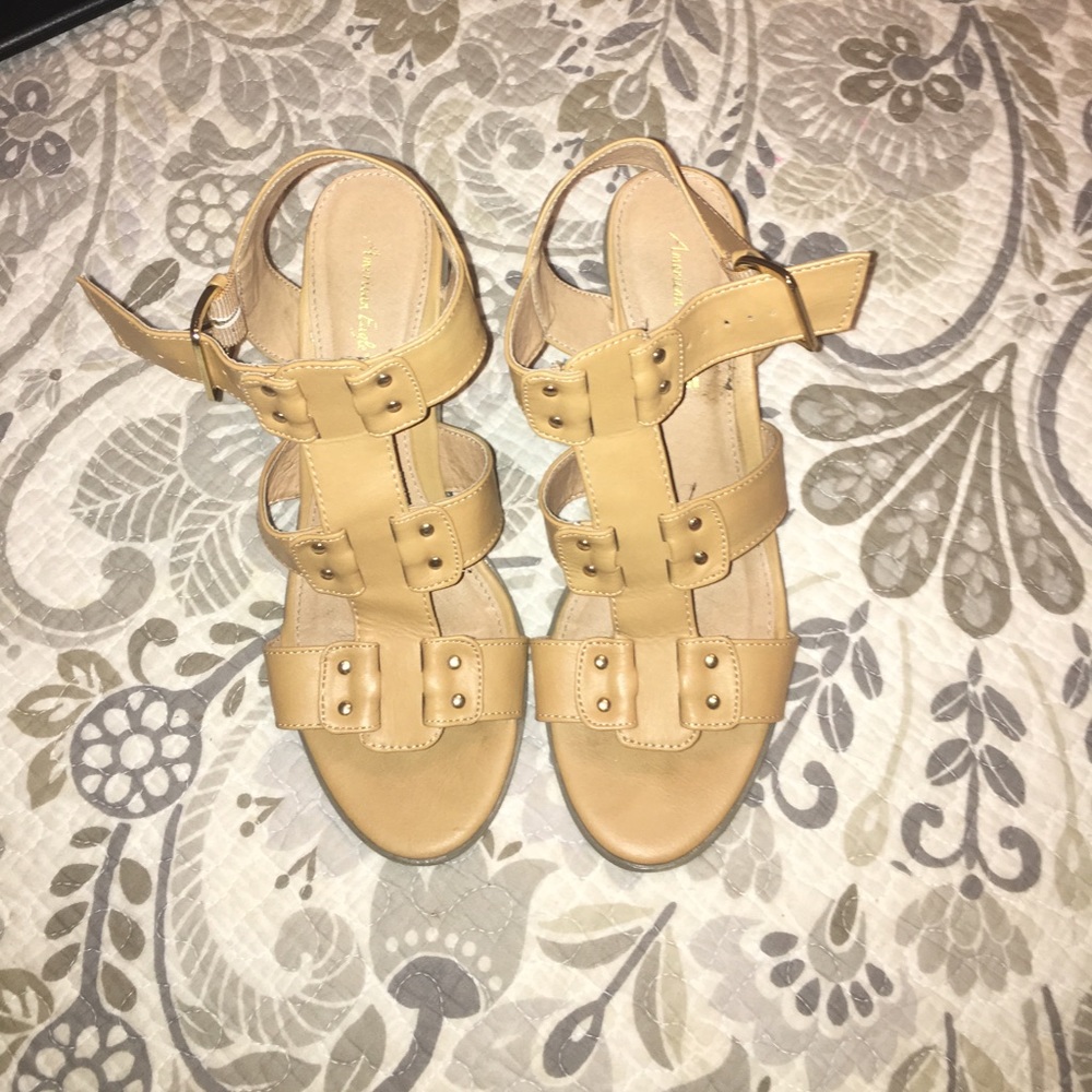 AE short heels