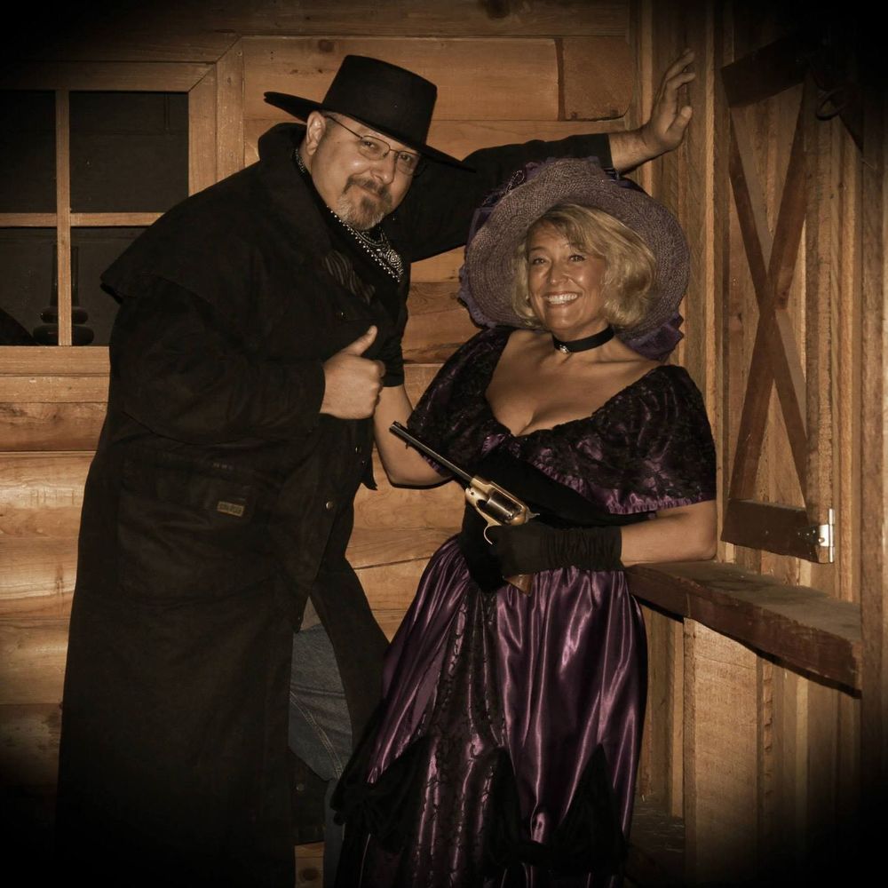 Meet your Posher, Latonnia