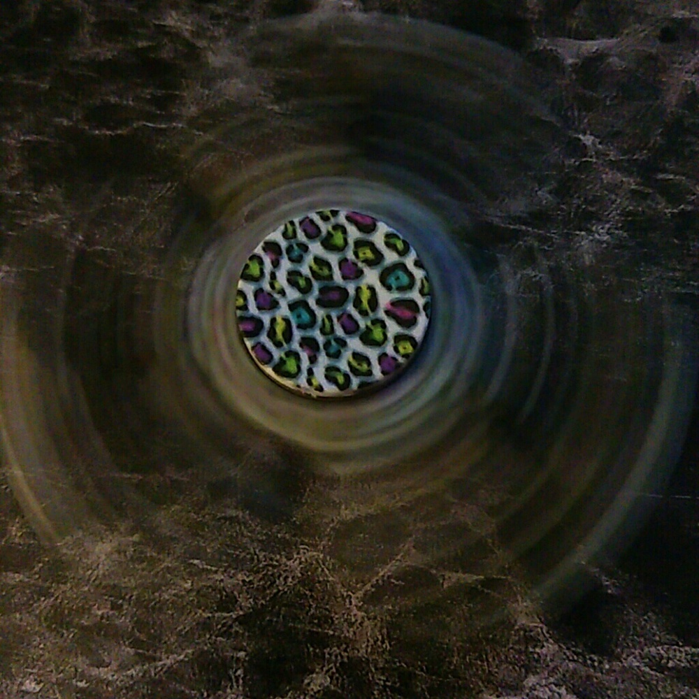 Hand Spinner - Picture 3 of 3