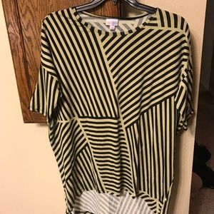 Lularoe medium Irma Black and Cream/tan NWOT