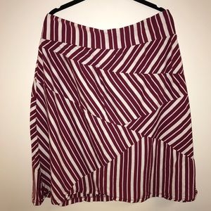 Aventura Skirt EUC Size Large