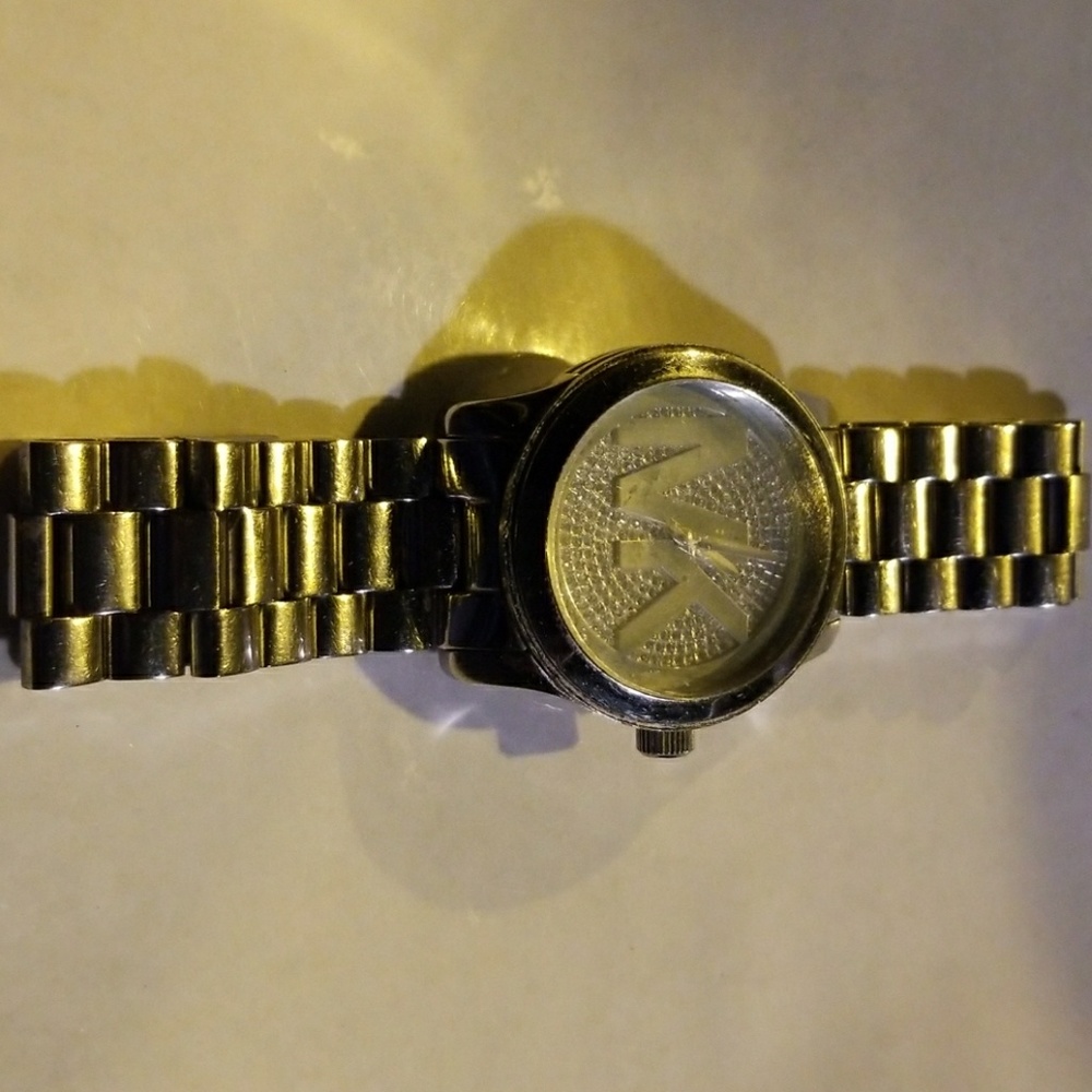 MK WATCH