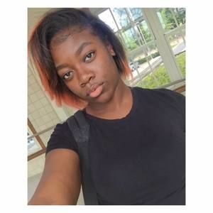 Meet your Posher, Shyra