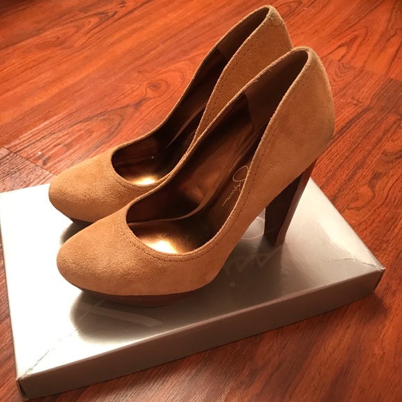 Suede Jessica Simpson Pumps - Picture 2 of 5