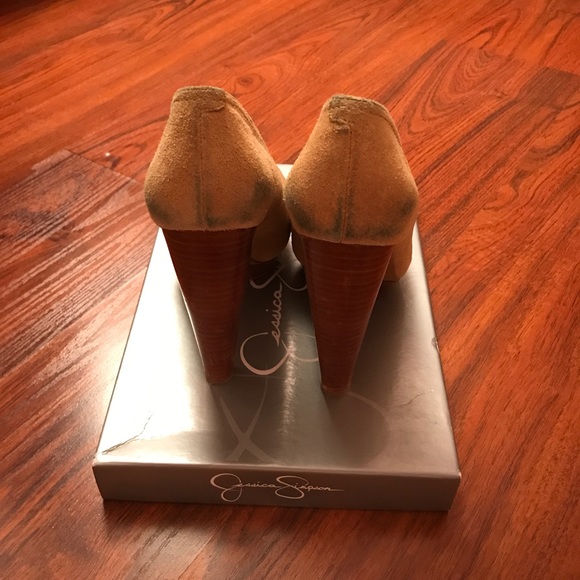 Suede Jessica Simpson Pumps - Picture 4 of 5
