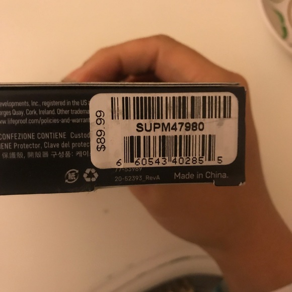 Life proof phone case - Picture 3 of 4