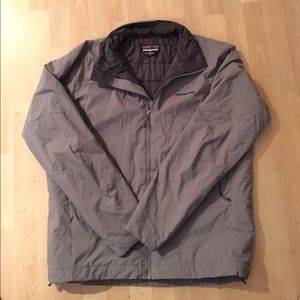 Men's Grey XL light down Patagonia jacket