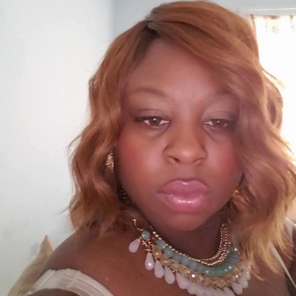 Meet your Posher, Toya