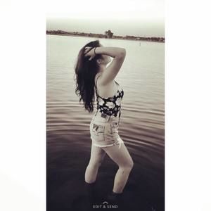 Meet your Posher, Kayla