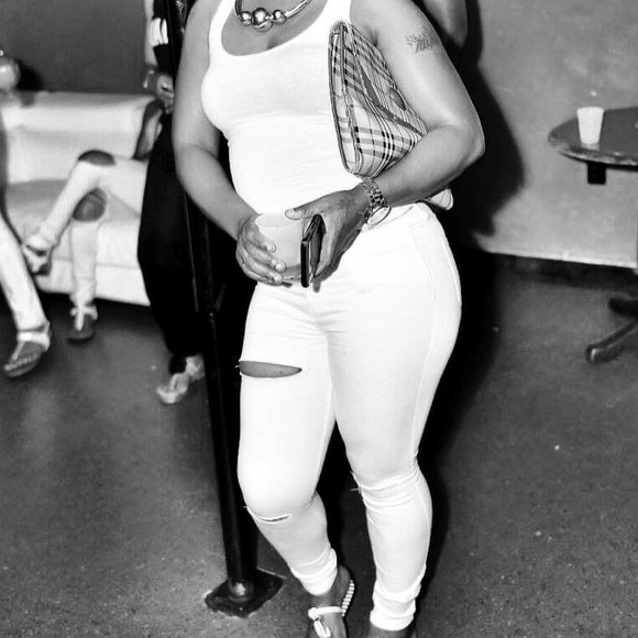 Big Cluch - Picture 4 of 4