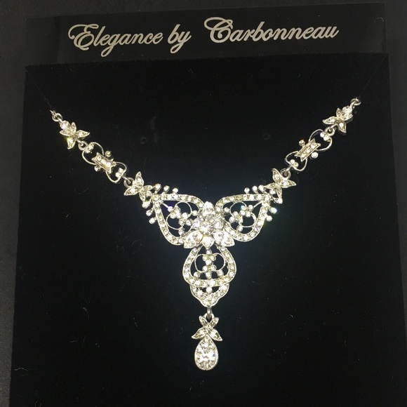 Elegance by Carbonneau earring and necklace set - Picture 2 of 5