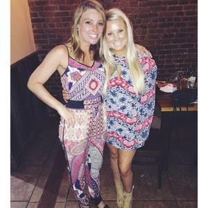 Meet your Posher, Lakin