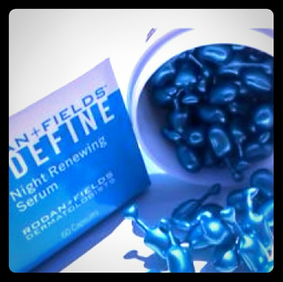 SOLD OUT Rodan Fields Night Renewing - Picture 1 of 4