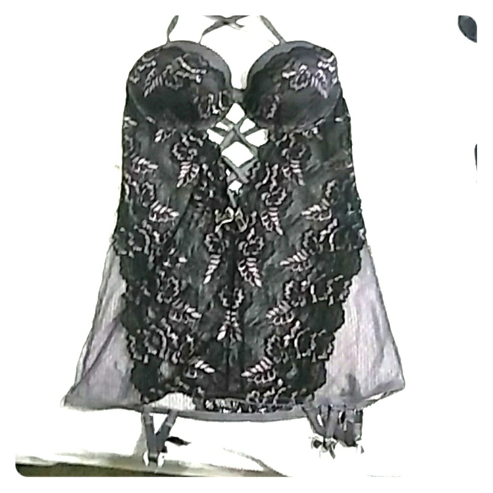 Venus 36D lingerie