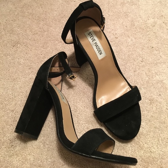 Steve Madden Shoes - Steve Madden carrson chunk heel sandals