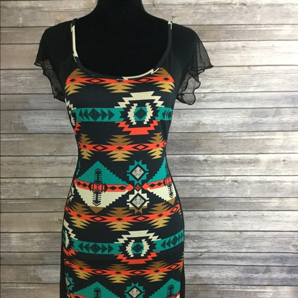 Women's Dress - Picture 2 of 8