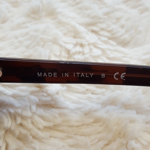 CHANEL 5153 TORTOISE SHELL SUNGLASSES - Picture 7 of 8