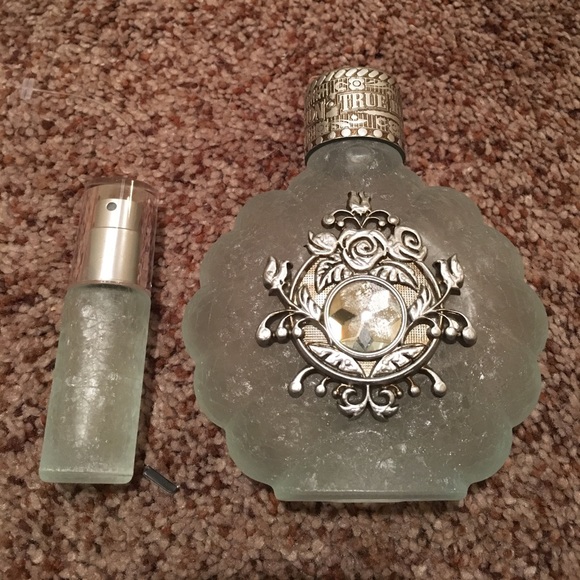 True Religion Perfume Set - Picture 1 of 5