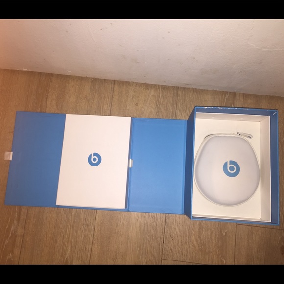 BEATS BY DR DRE MIXR LIMITED EDITION NEON BLUE - Picture 2 of 8