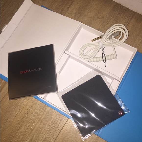 BEATS BY DR DRE MIXR LIMITED EDITION NEON BLUE - Picture 3 of 8