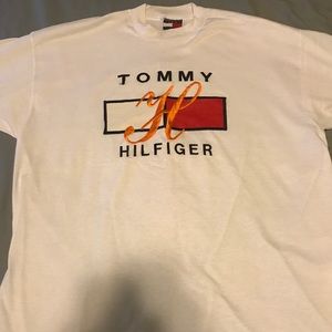 Tommy Hilfiger shirt vintage