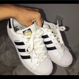 ADIDAS SUPERSTARS