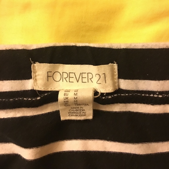 Forever 21 black and white stripped skirt - Picture 2 of 2