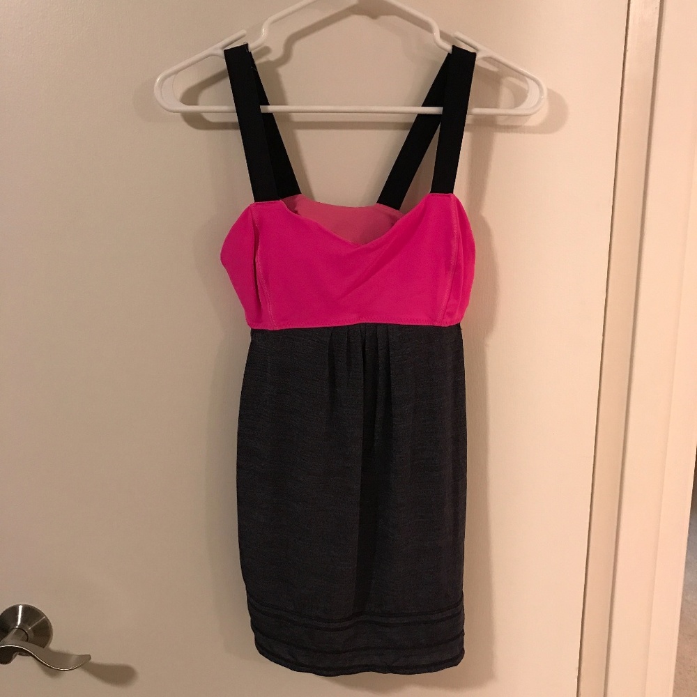 Lululemon work out tank