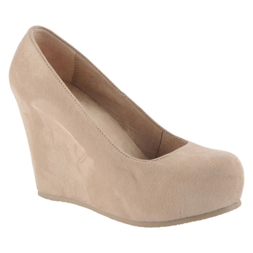 Beige wedges