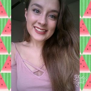 Meet your Posher, Jade