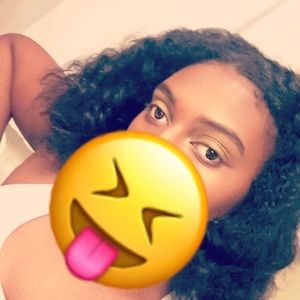 Meet your Posher, Bria