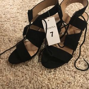 Black Merona Heals size 7