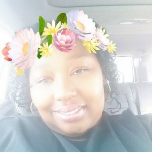 Meet your Posher, Latandra