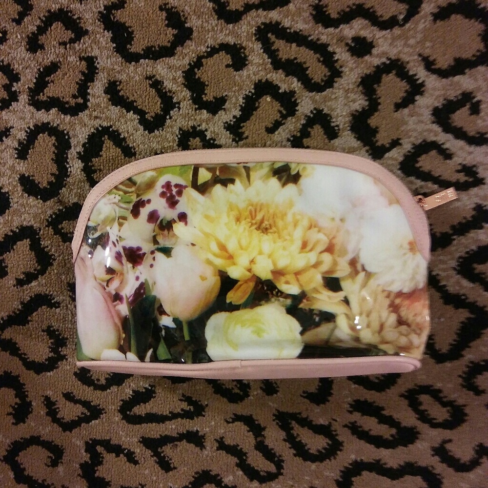Make up bag