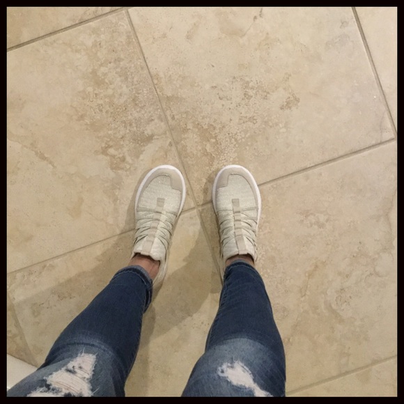 1 LEFT SALE‼️Champagne Slip on Sneakers - Picture 6 of 8