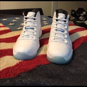 Jordan 11's
