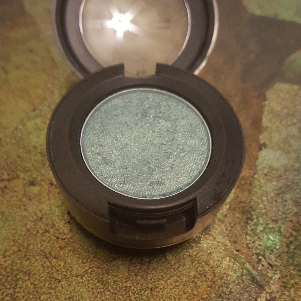 MAC "Surreal" Eyeshadow - Open to Trade!