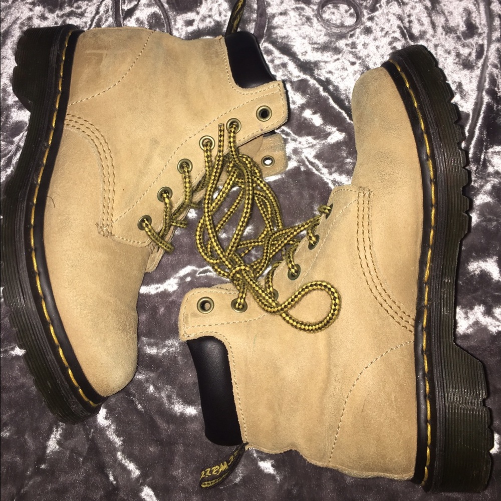 dr martens 939 6 eye hiker boot tan greasy suede