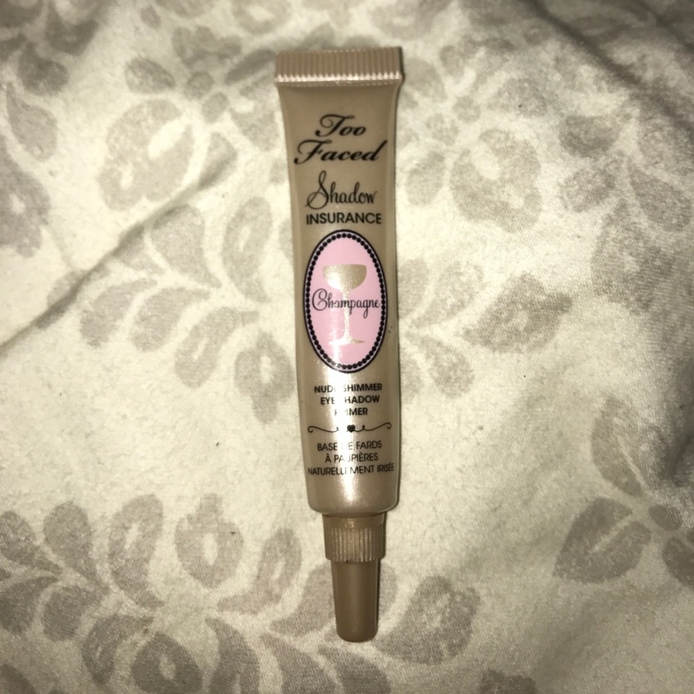 TooFaced Shadow Insurance in Champagne 🍾🥂