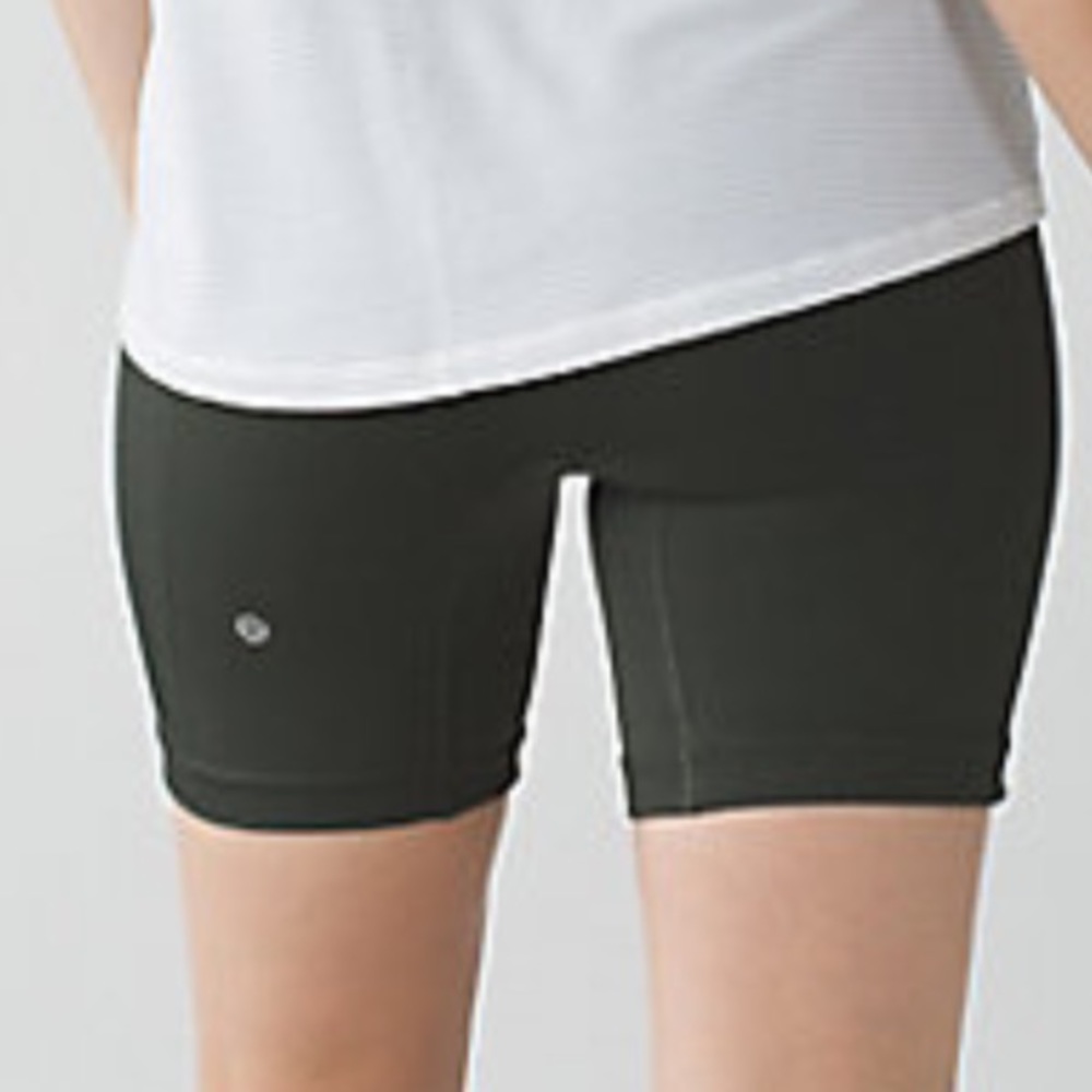 Lululemon sculpt shorts
