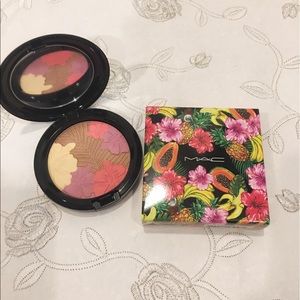 Mac pearl Matte face powder Fruity Juicy