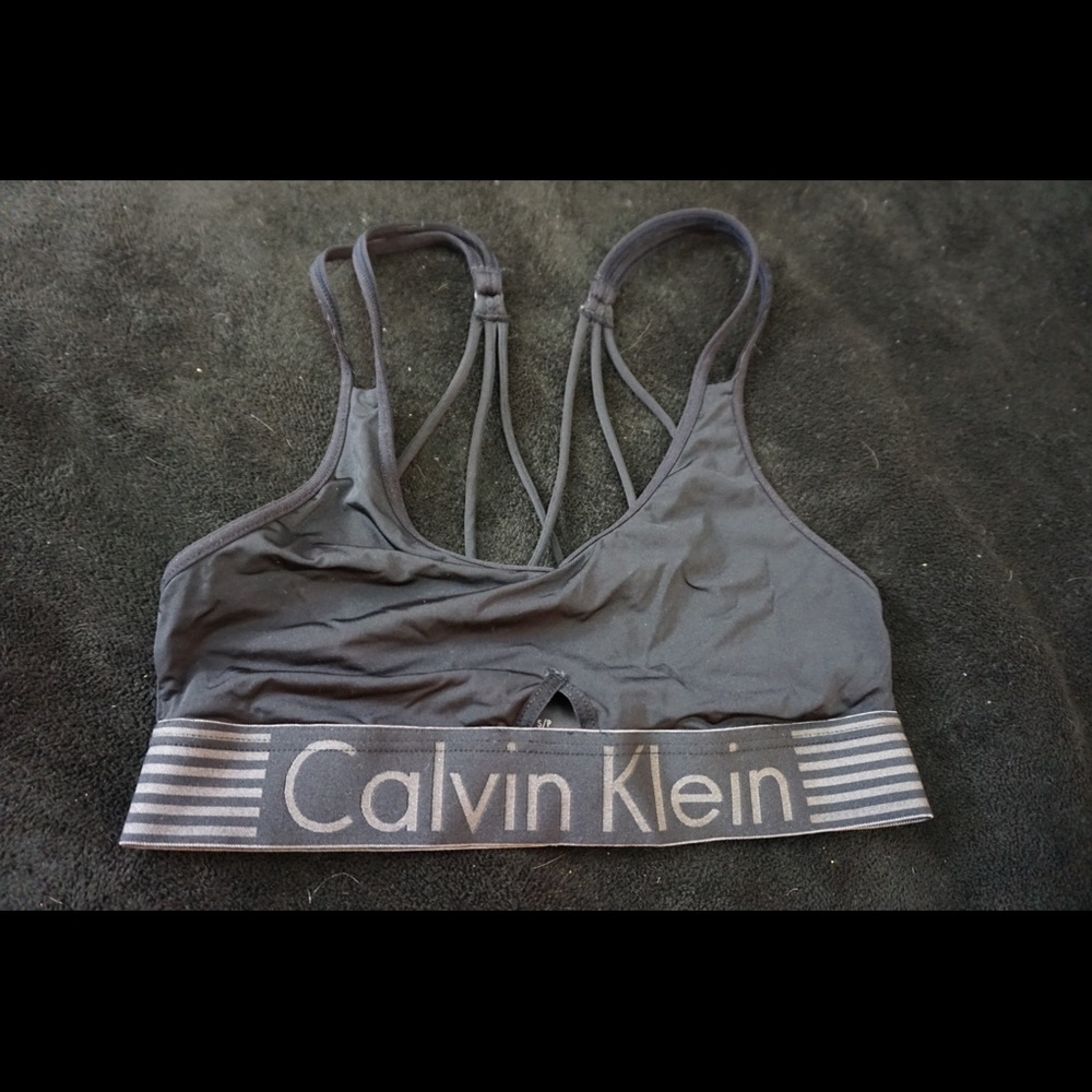 Calvin Klein Strappy Sports Bra Gray Black