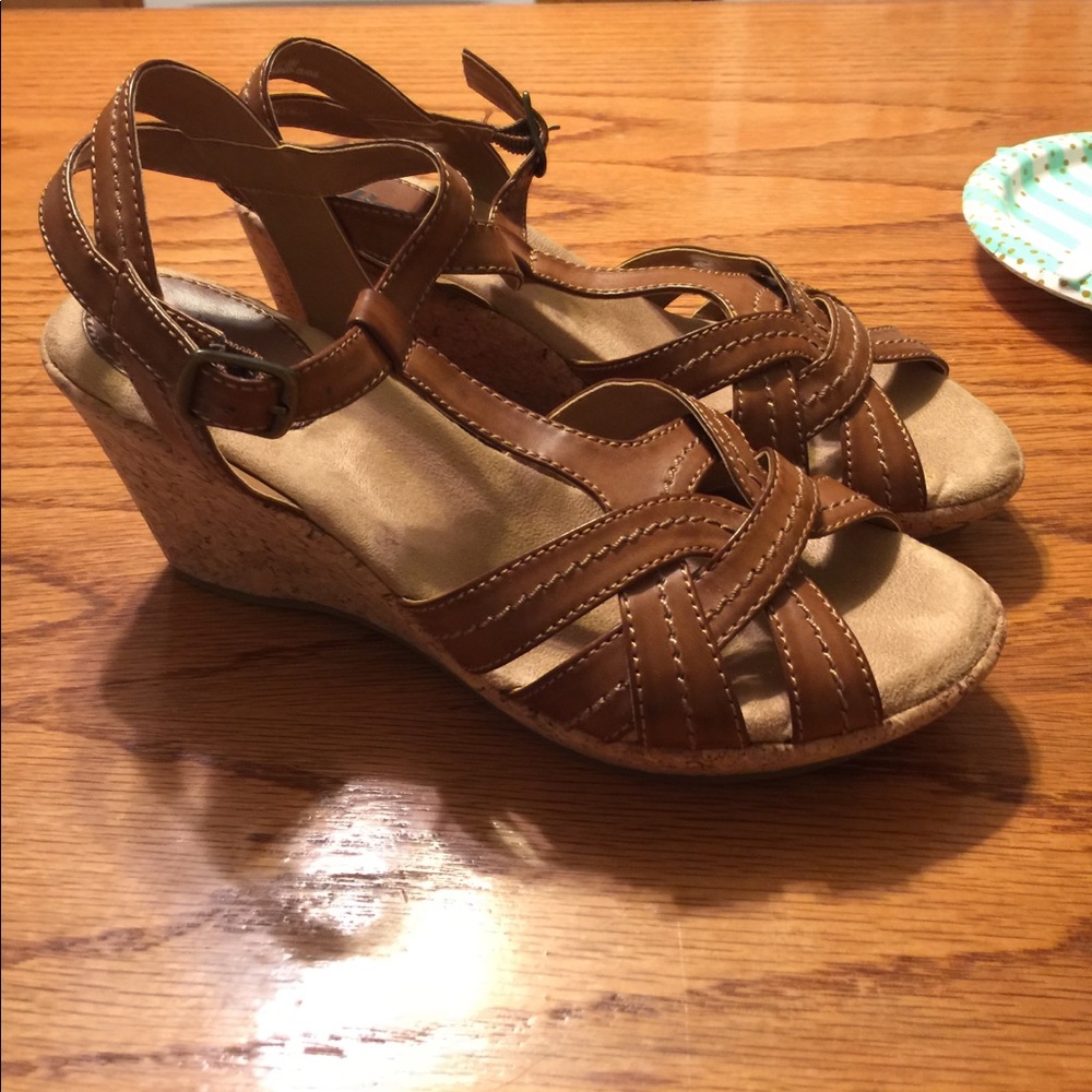 Bass sandals size 8m
