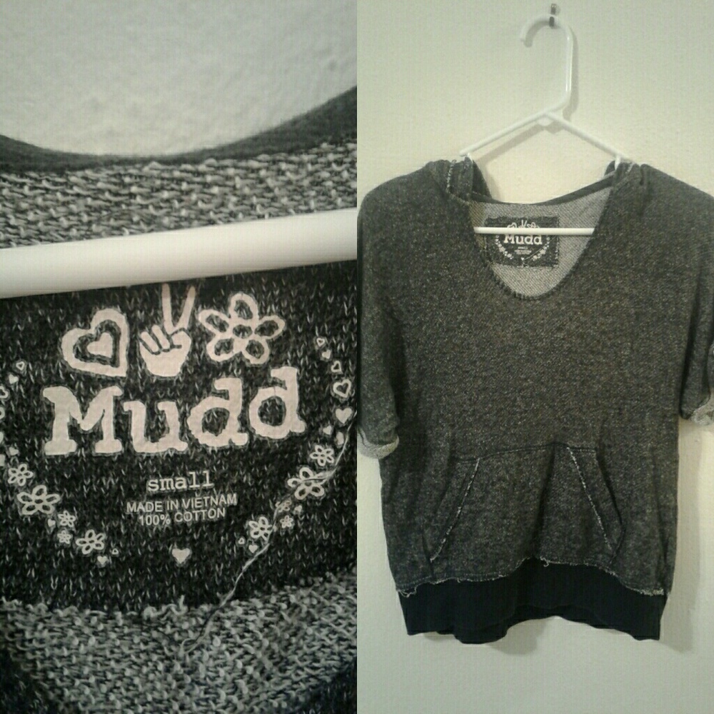 Short sleeve sweater crop top