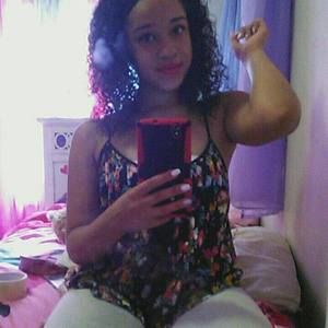 Meet your Posher, Suheily