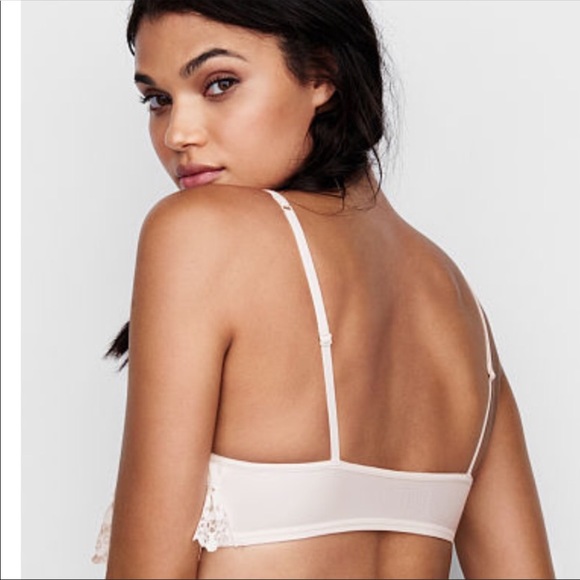 NWT VS lace flutter bralette super soft - Picture 3 of 5