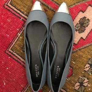 Never Worn Messeca New York Flats in 9.5!