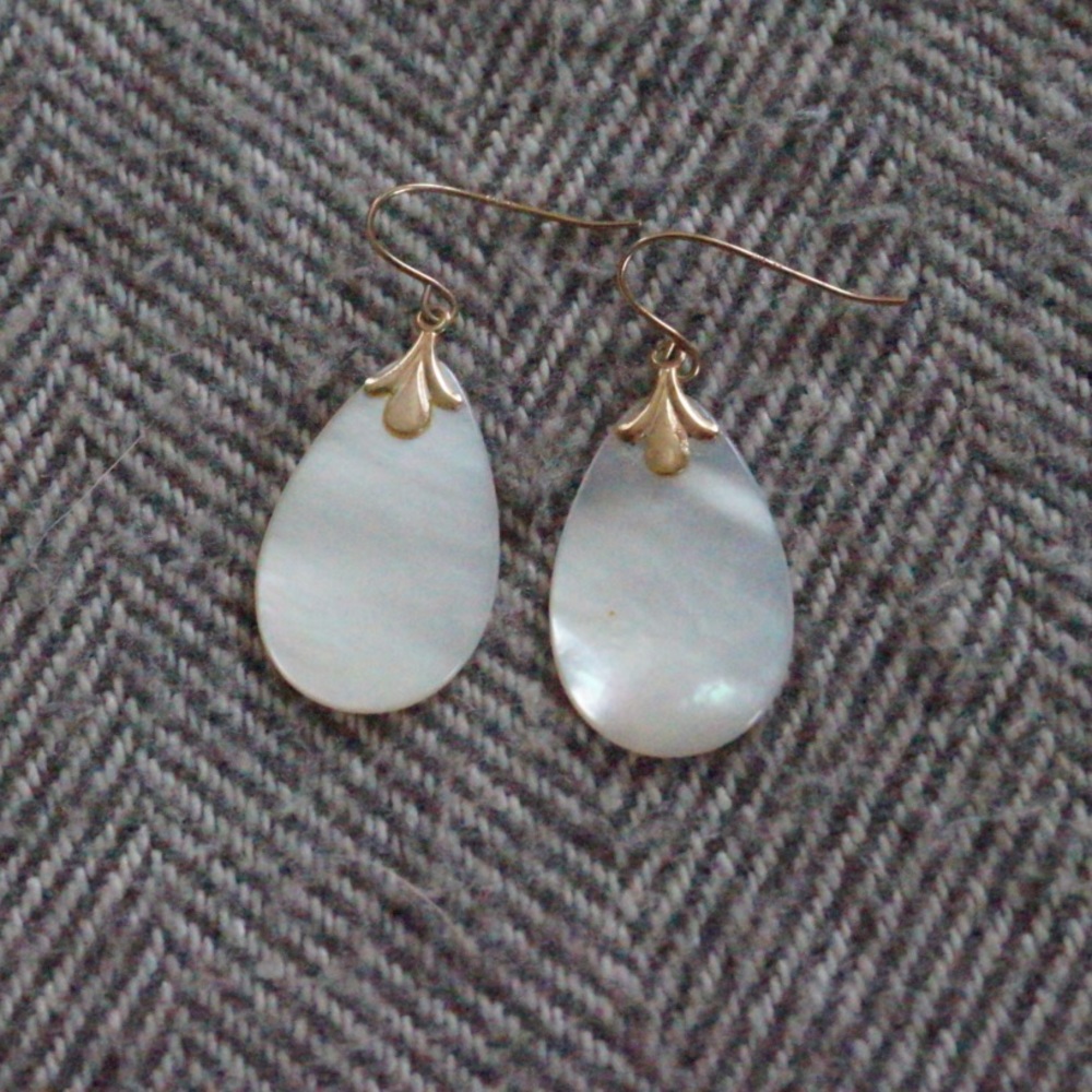 Shell earrings